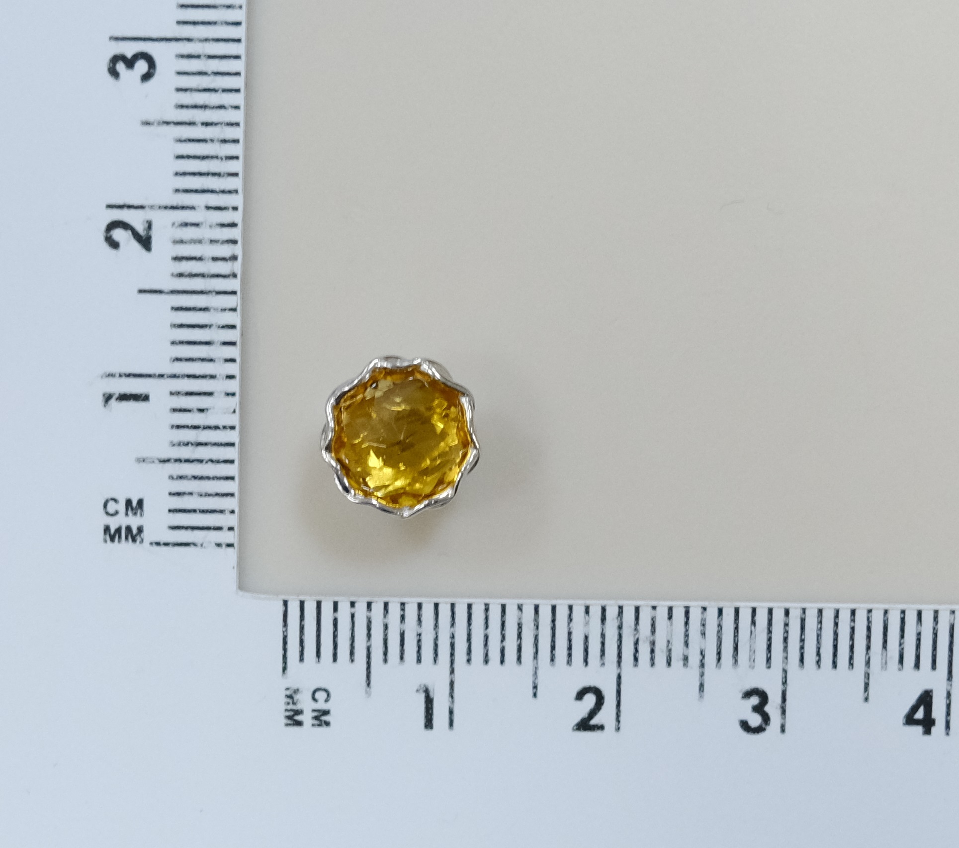 Серебряная подвеска с цитрином